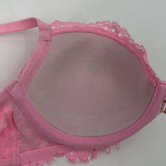 Victoria’s Secret Bra size 32C Dream Angels pink lace front closure - Picture 10 of 10